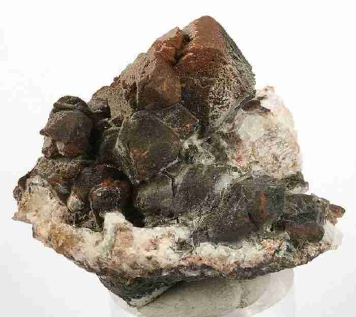 idrozincite e1644252485978