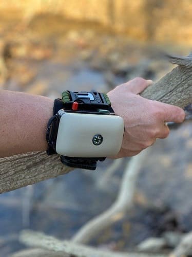 Bracciali salvavita per sportivi ed escursionisti